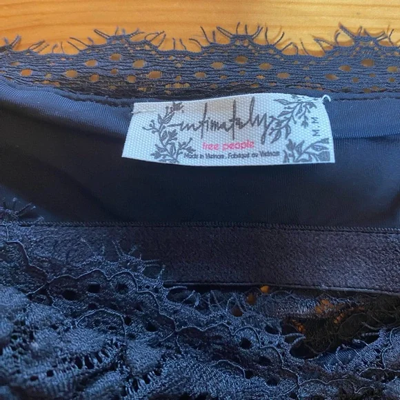 Free People Follow Me Black Lace Cami Top - Picture 9 of 10